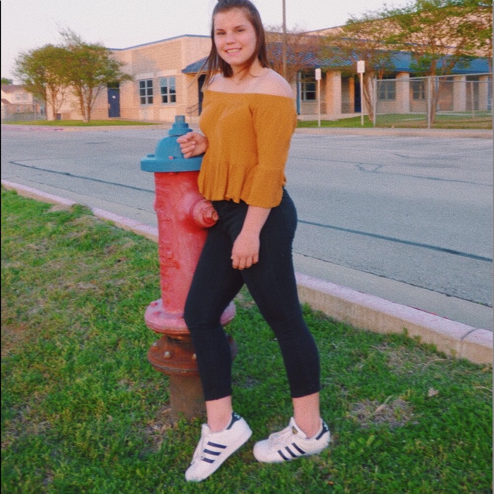 Meet your Posher, Jessica